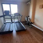 Princeps De Cura Fitness - Swimming Pool Apartment *